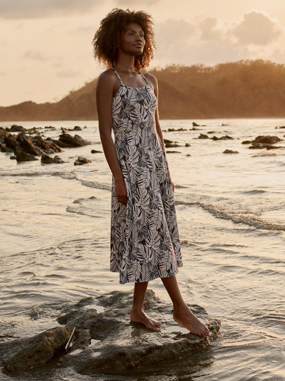 Pact Organic Fit & Flare Midi Dress Regular Midnight Blue Palms